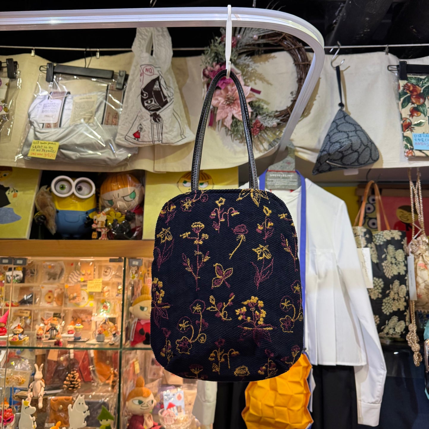 Muuc Embroidery Floral Small Handbag, 2 Colors, made in Japan