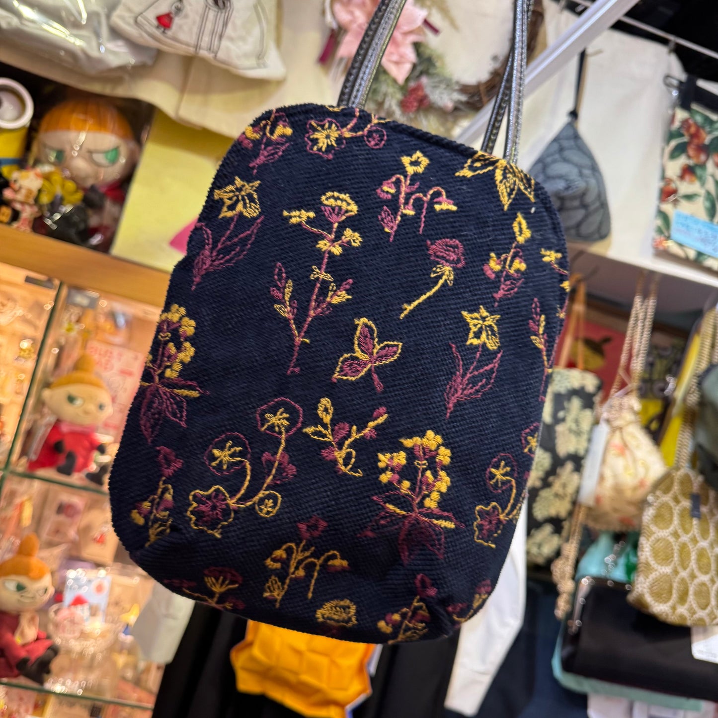 Muuc Embroidery Floral Small Handbag, 2 Colors, made in Japan