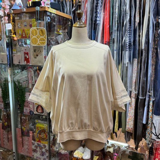 Porter des boutons Ivory Top, made in Japan