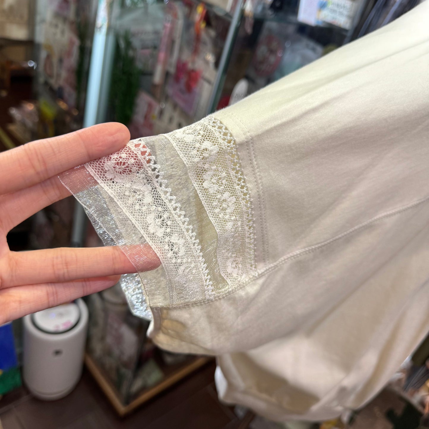 Porter des boutons Ivory Top, made in Japan