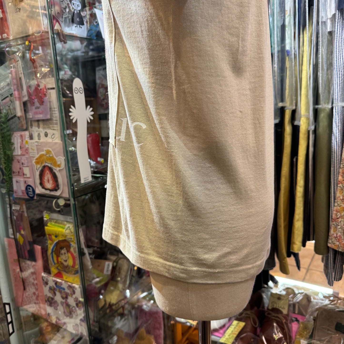 Muuc Embroidery T-shirt, 2 Colors