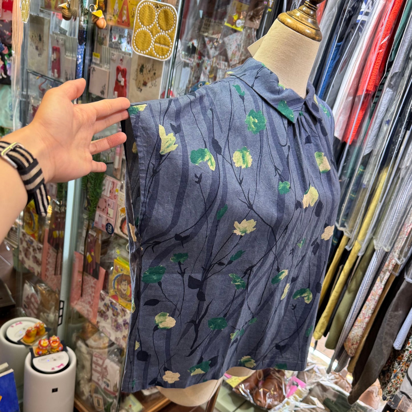 Days Blue Floral Top, made in Japan