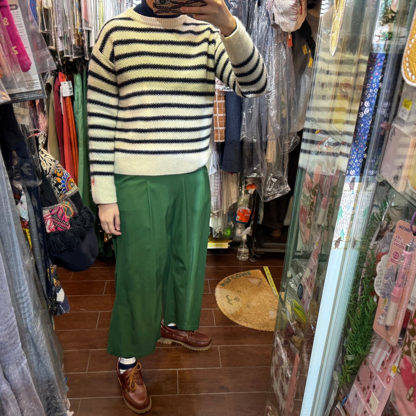 EXTRA20- Vent d Ouest Green Pants, size 40, made in Japan