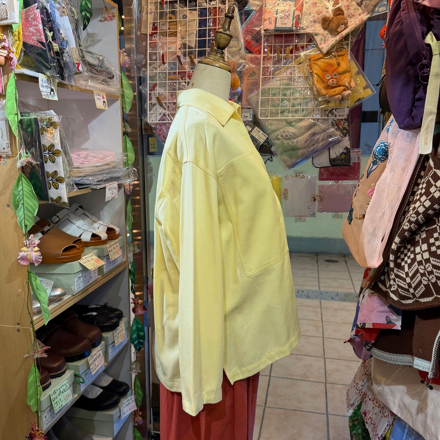 MARMARMAR V-neck Top, 2 Colors, made in Japan