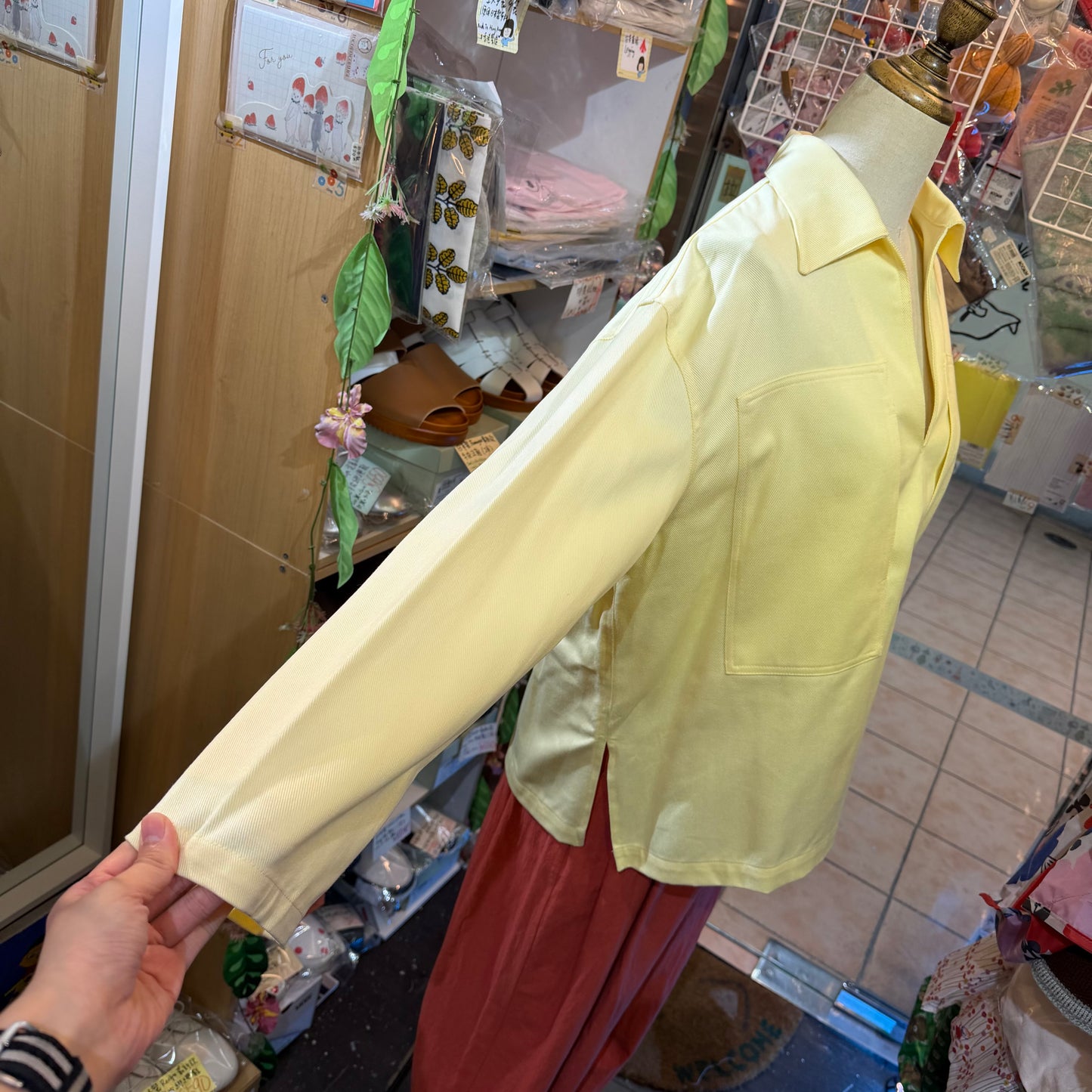 MARMARMAR V-neck Top, 2 Colors, made in Japan