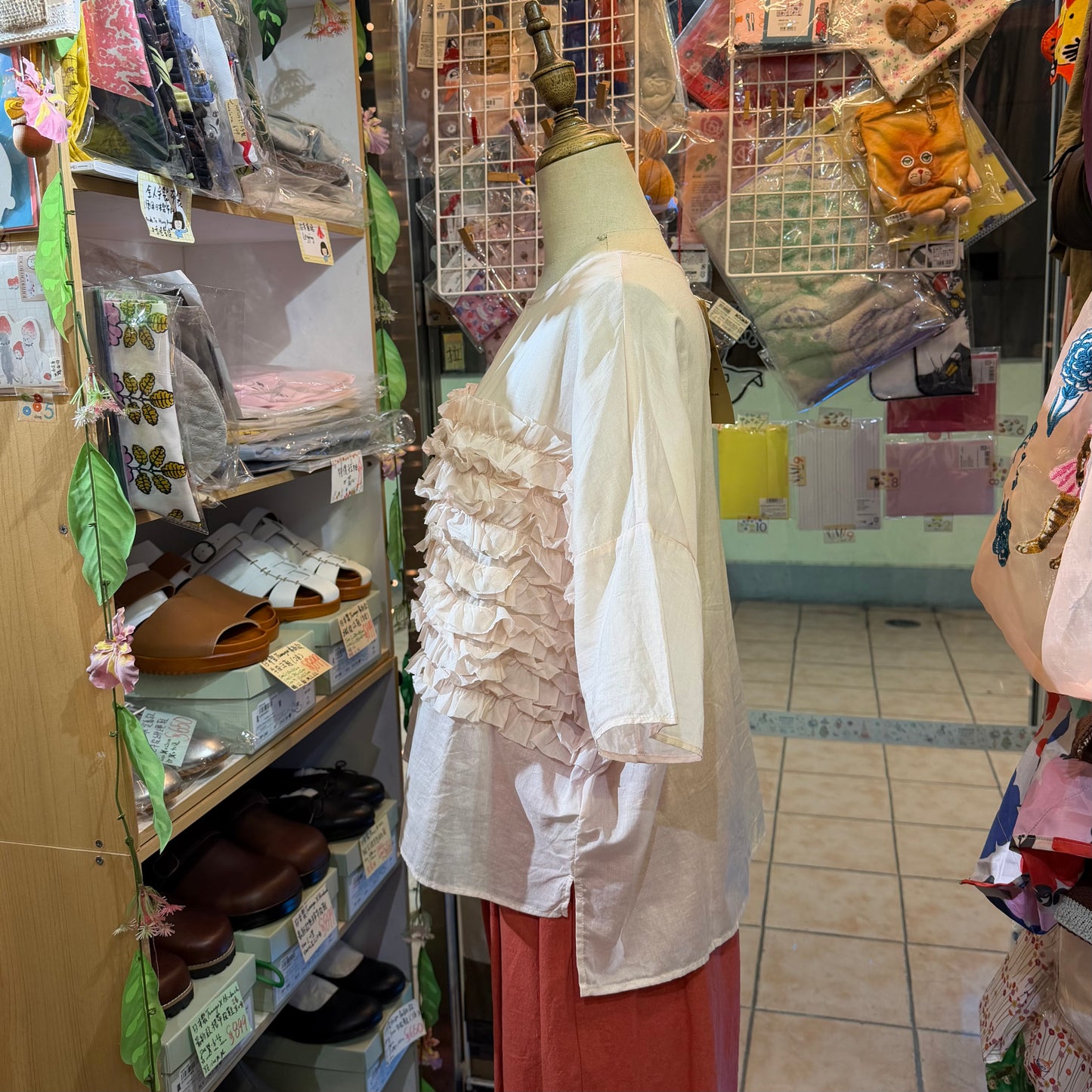 (G) Pink Frill Blouse, made in Japan