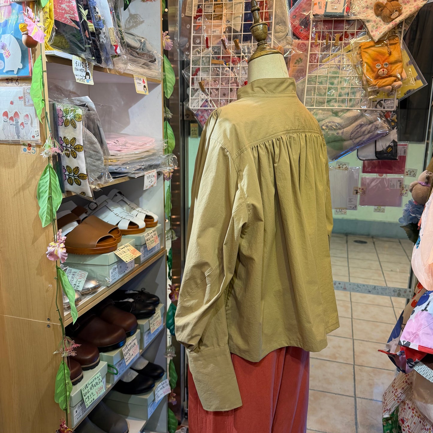 Liyoca Beige Shirt, made in Japan