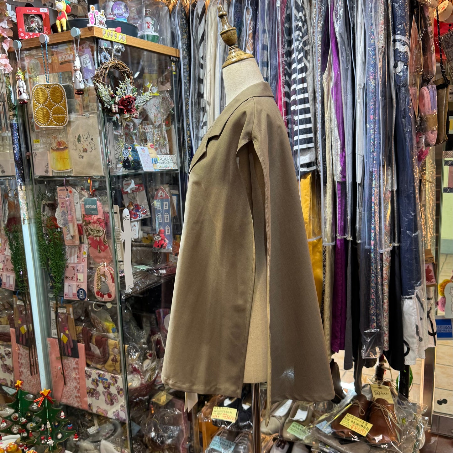 EXTRA20- Midiumisolid Beige Top, Outer, made in Japan