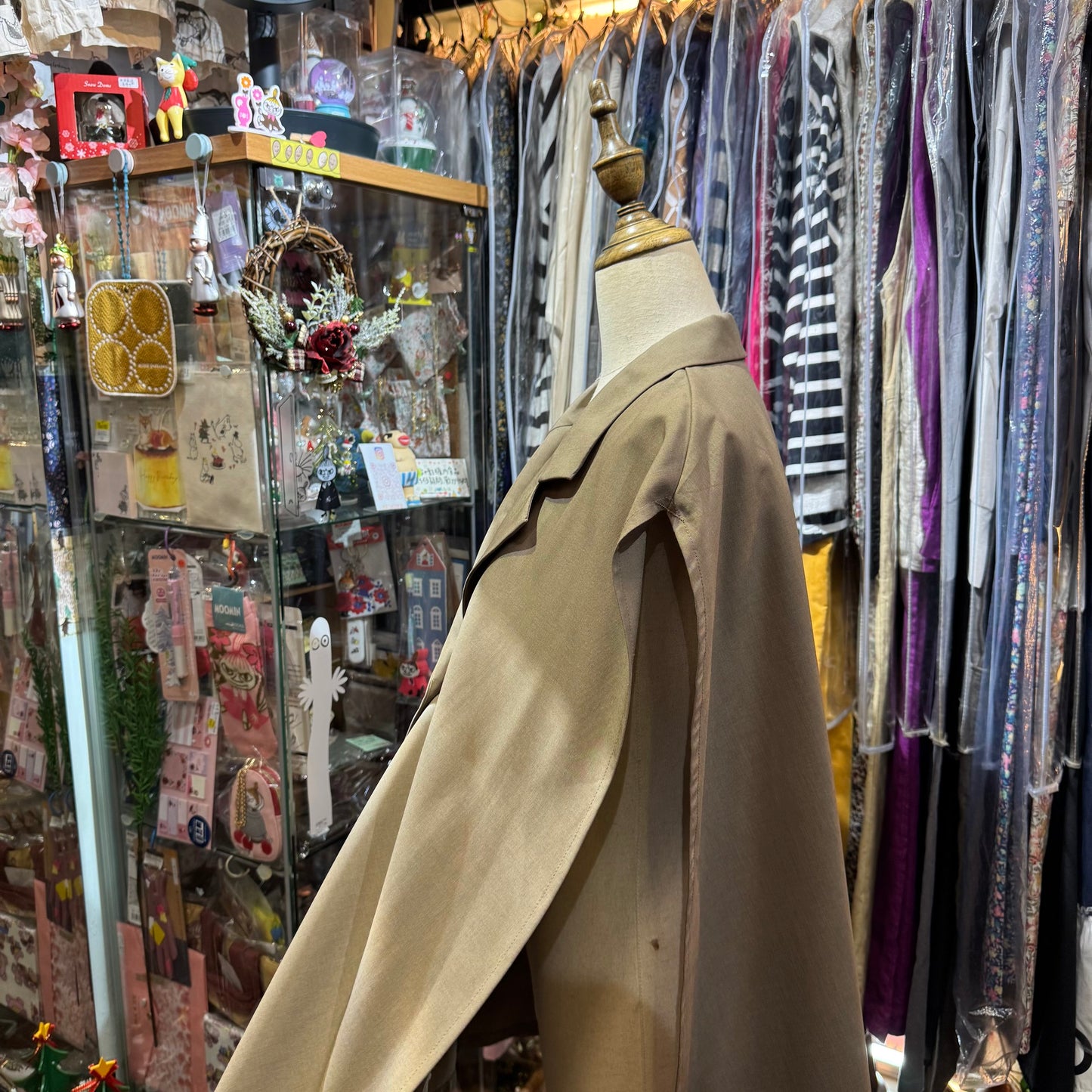 EXTRA20- Midiumisolid Beige Top, Outer, made in Japan