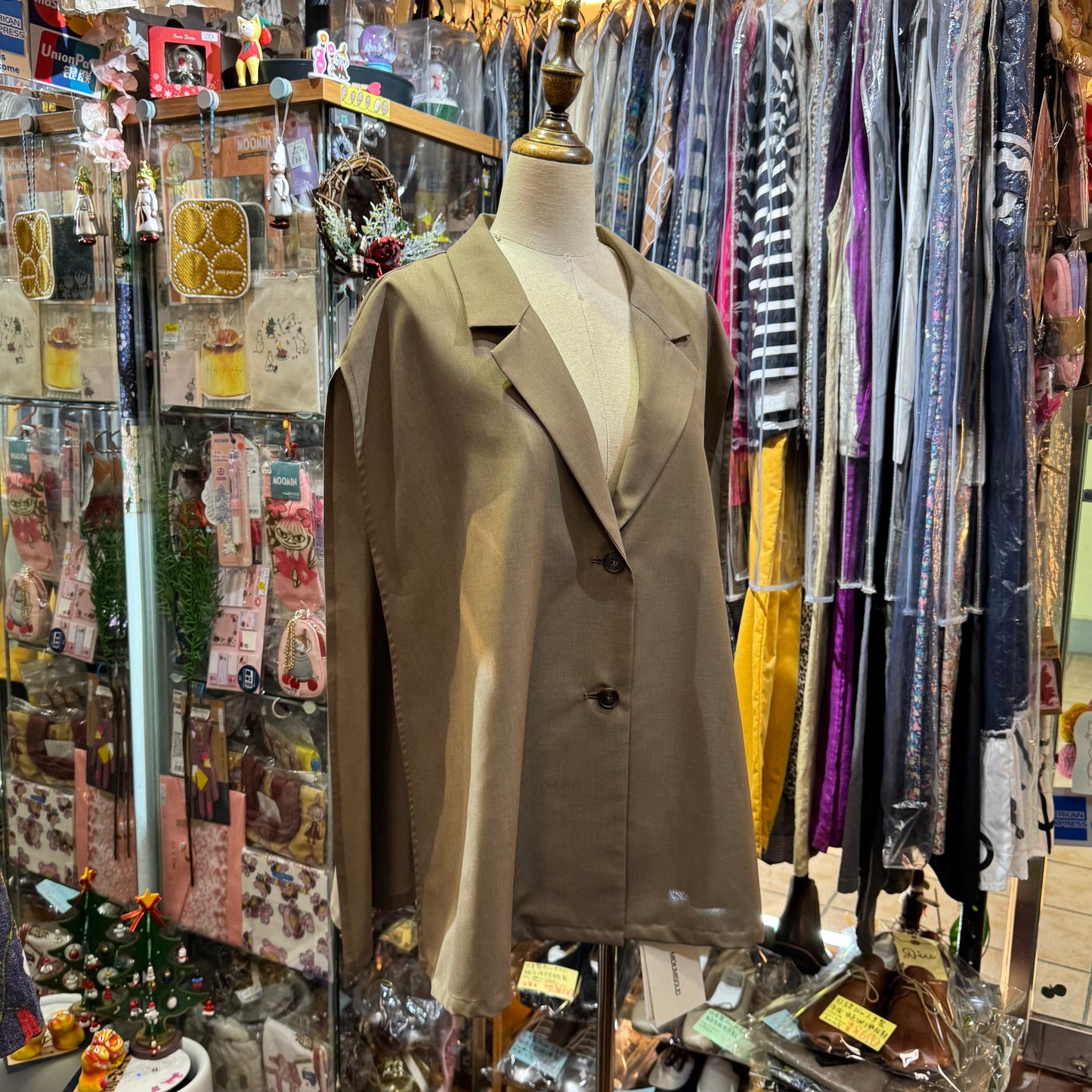 EXTRA20- Midiumisolid Beige Top, Outer, made in Japan