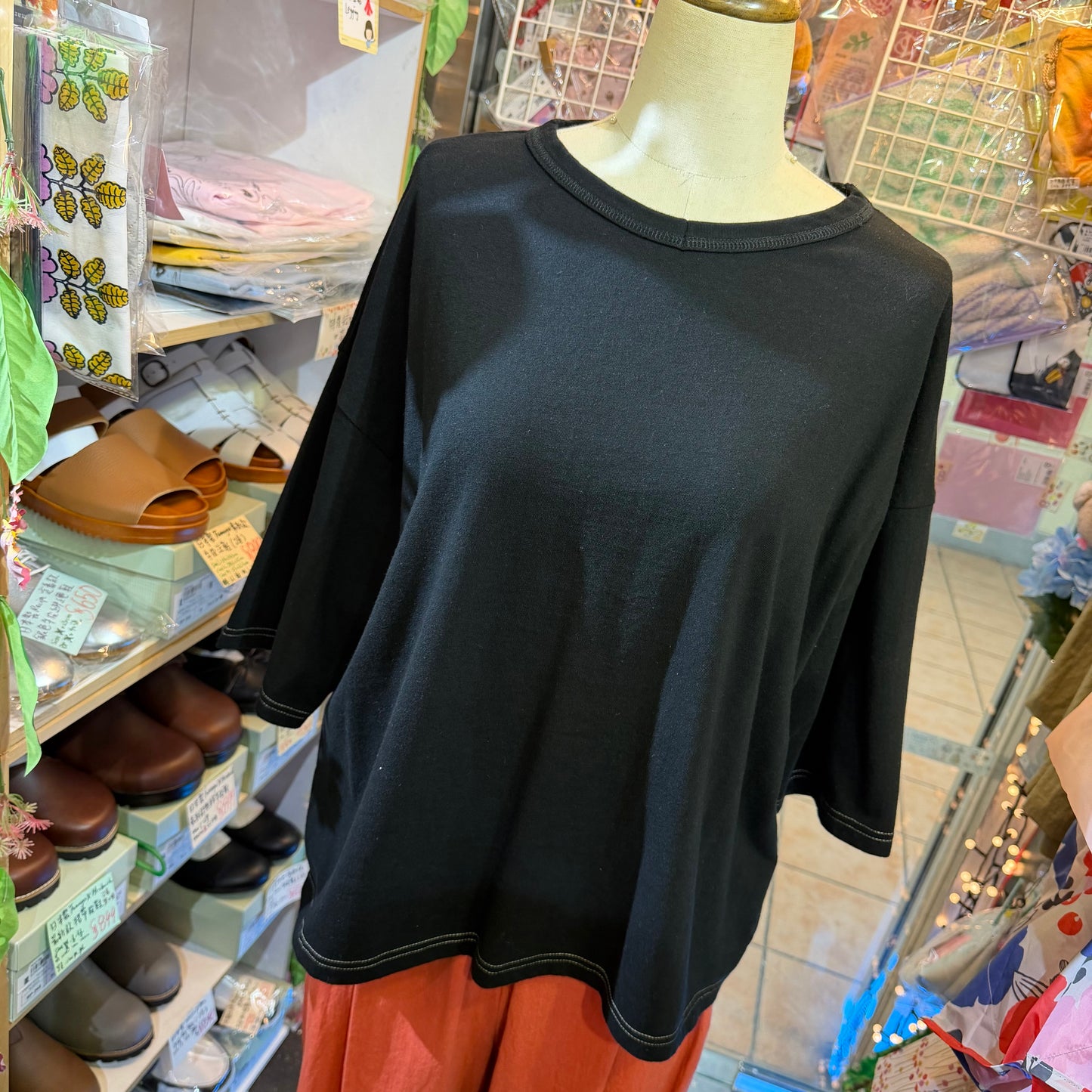 Laiterie Black T-shirt, made in Japan