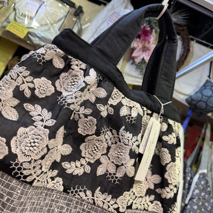 Castle Combe Embroidery Cotton Handbag, made in Japan