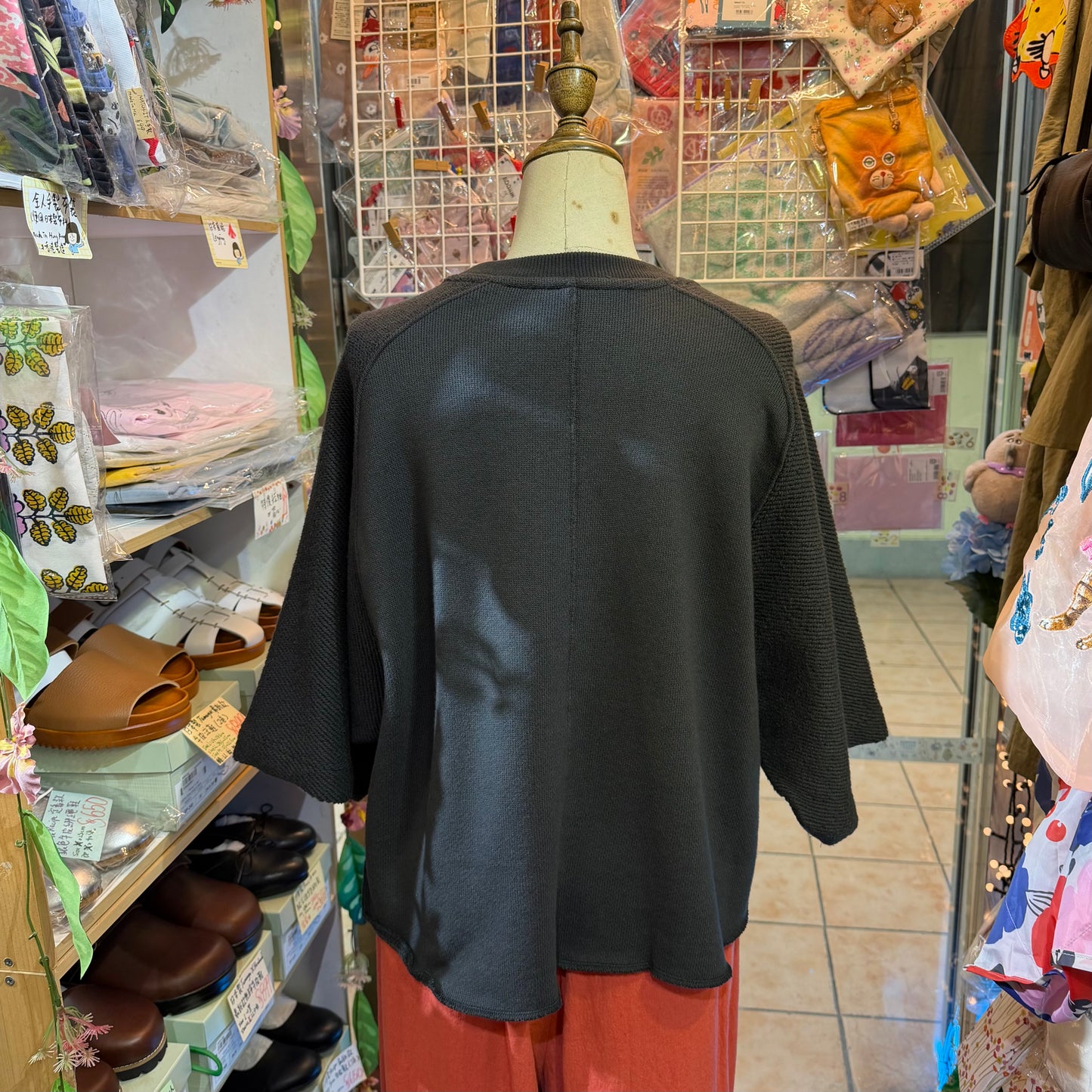 Garance et VioLette Charcoal Sweatshirt, made in Japan