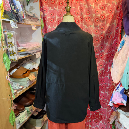 Midiumisolid Black Blazer, made in Japan