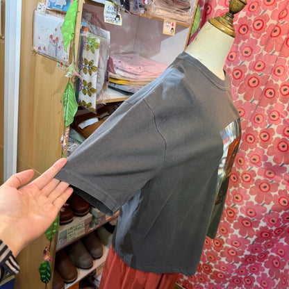 Ichi Charcoal Floral Print T-shirt, made in Honduras