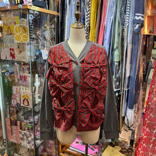 Drowse and Yet… Checked Ribbon Charcoal Cardigan, made in Japan