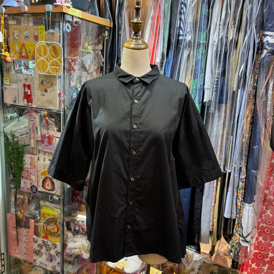 Ichi Black Shirt, made in Vietnam