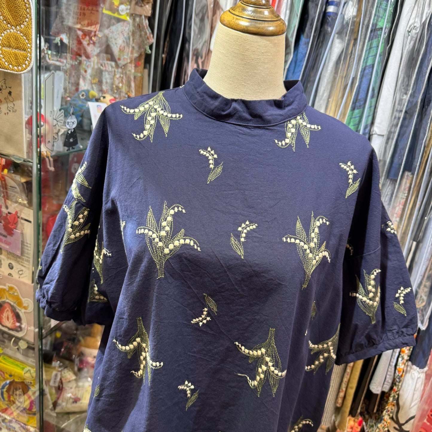 Sun Valley Embroidery Lily of the Valley Navy Top