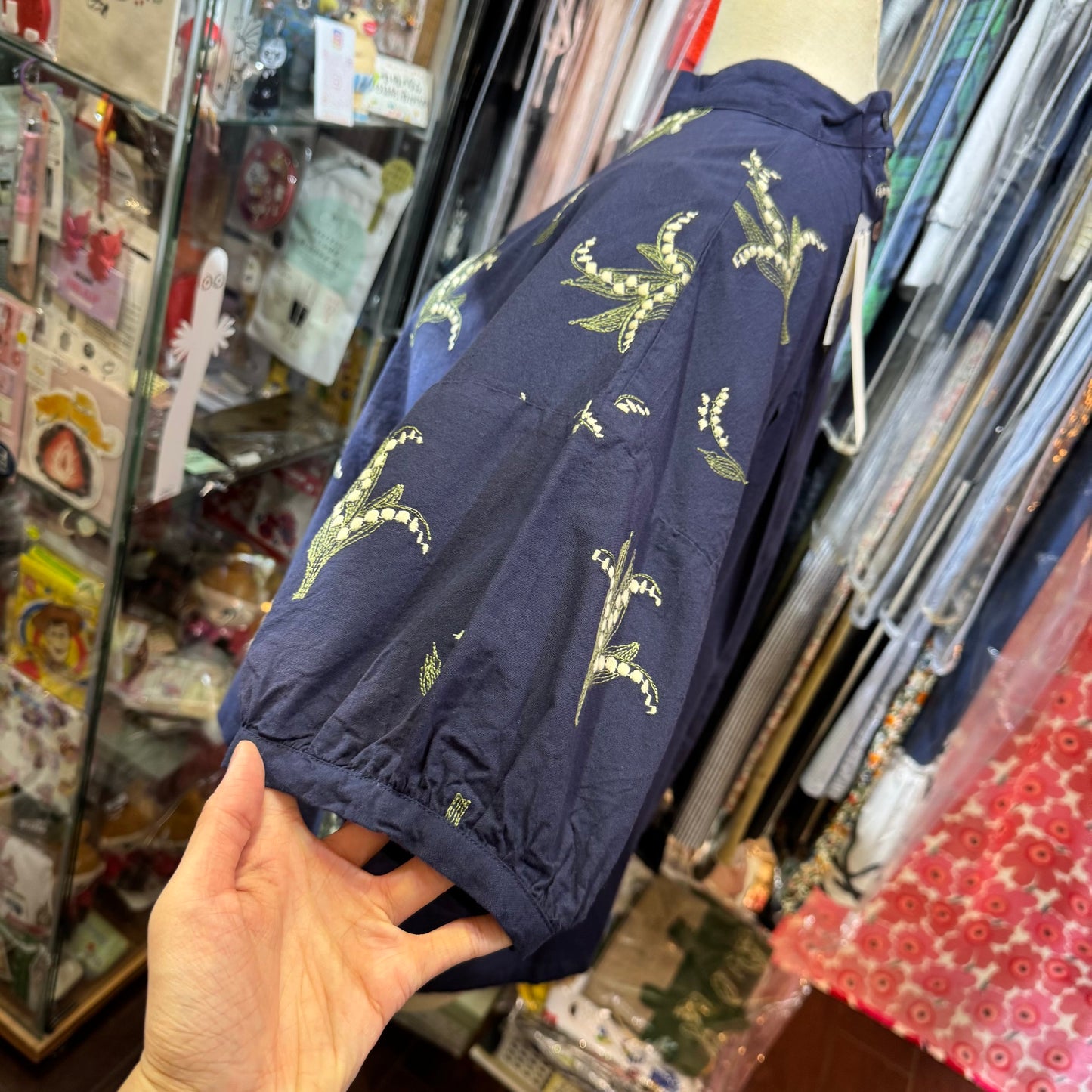 Sun Valley Embroidery Lily of the Valley Navy Top