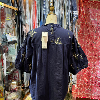 EXTRA30- Sun Valley Embroidery Lily of the Valley Navy Top