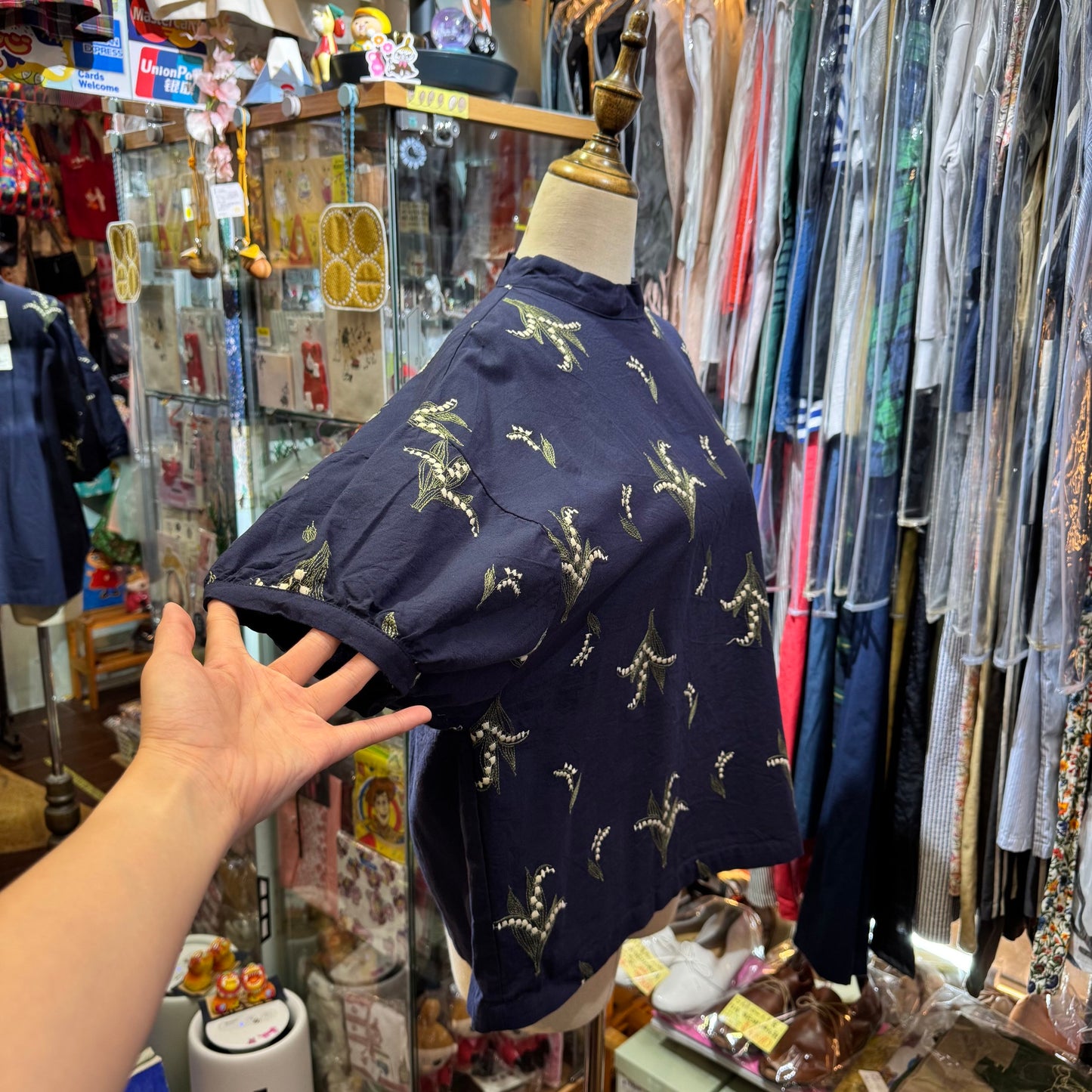 Sun Valley Embroidery Lily of the Valley Navy Top