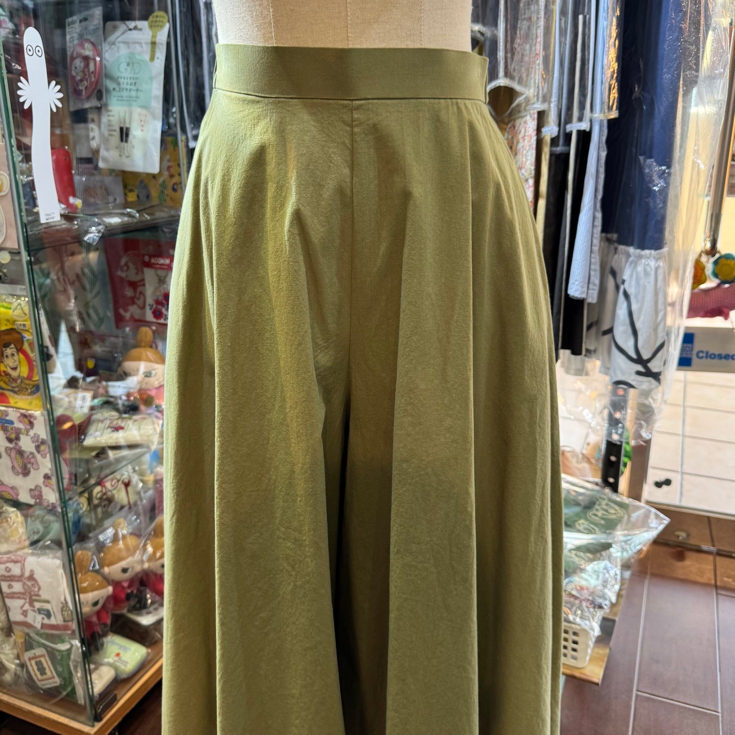 Lueuf Green Wide-leg Pants, made in Japan