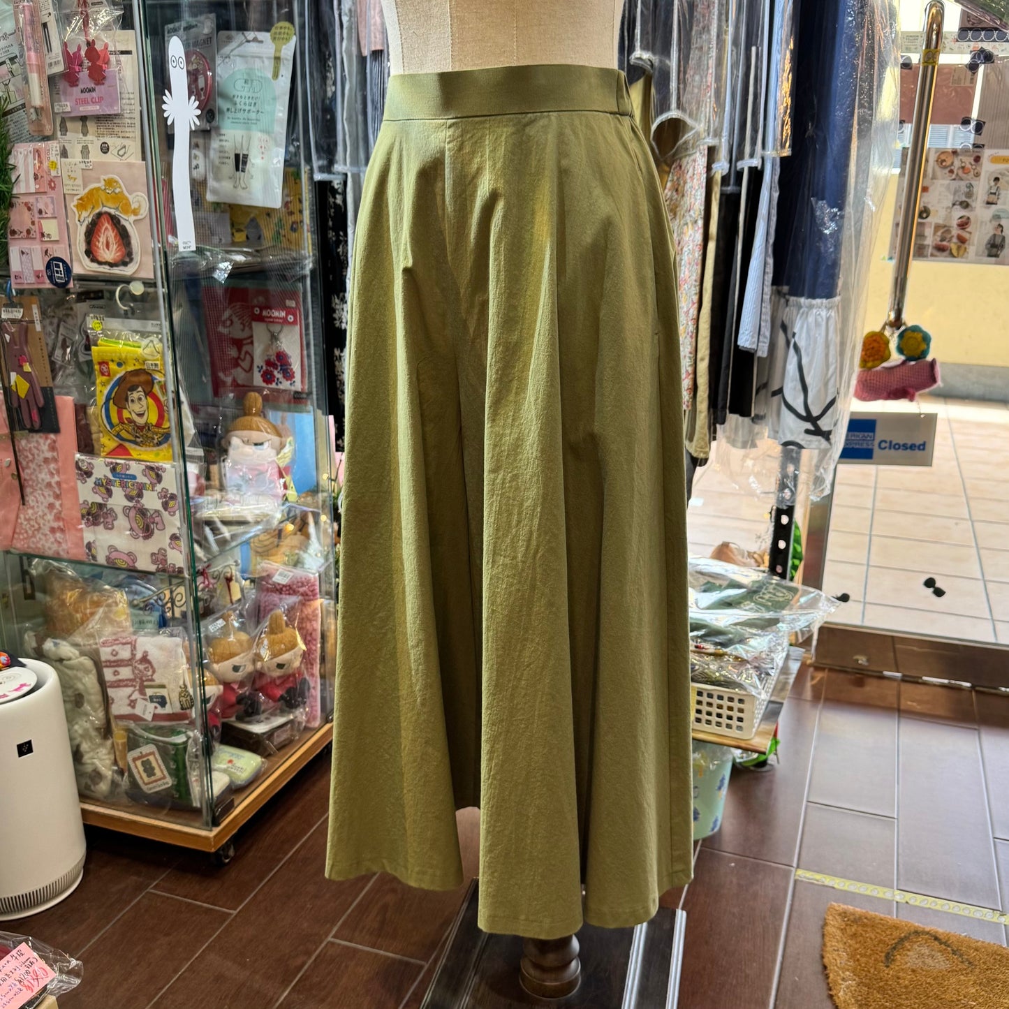 Lueuf Green Wide-leg Pants, made in Japan