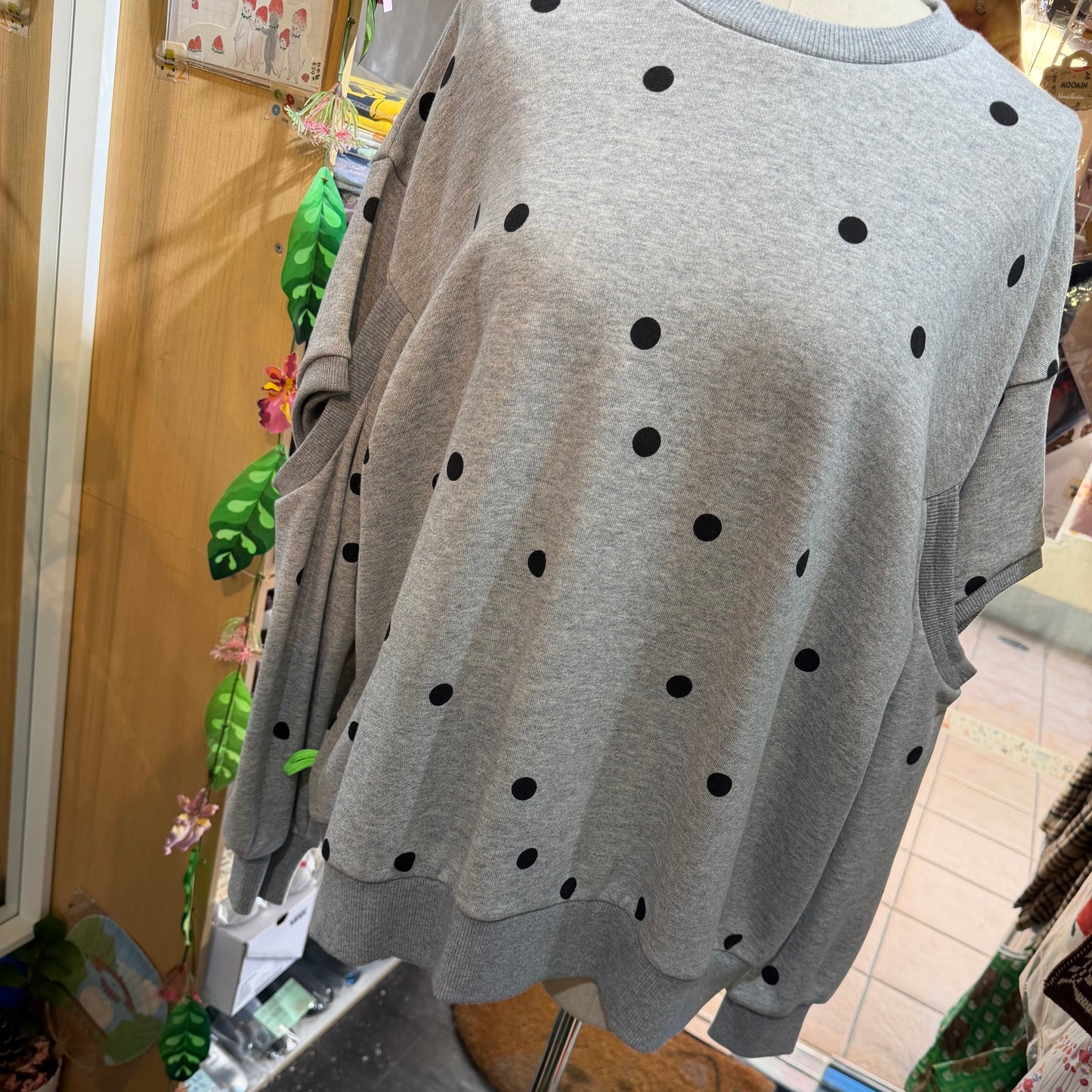 Sale- Frankygrow Polka Grey Sweatshirt, size F1, made in Japan