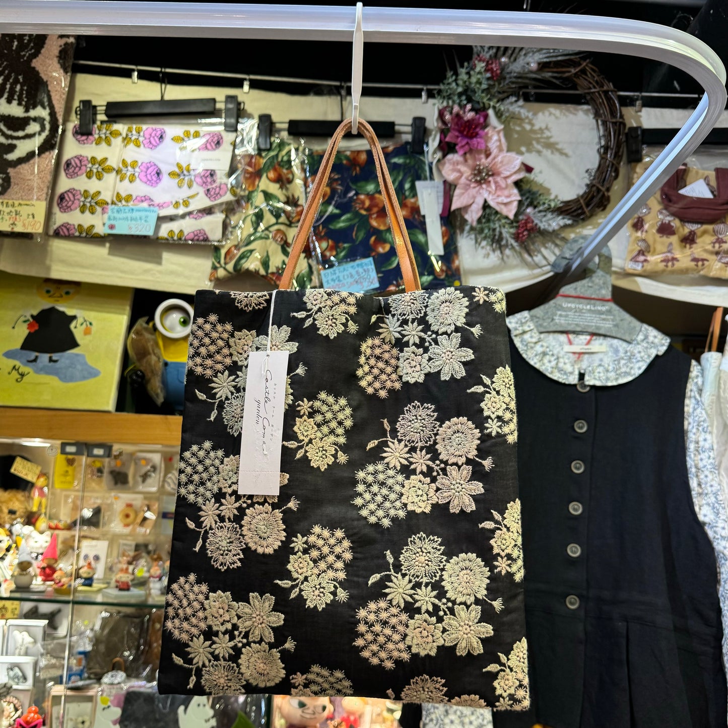 Castle Combe Floral Embroidery Clutch Bag, made in Japan
