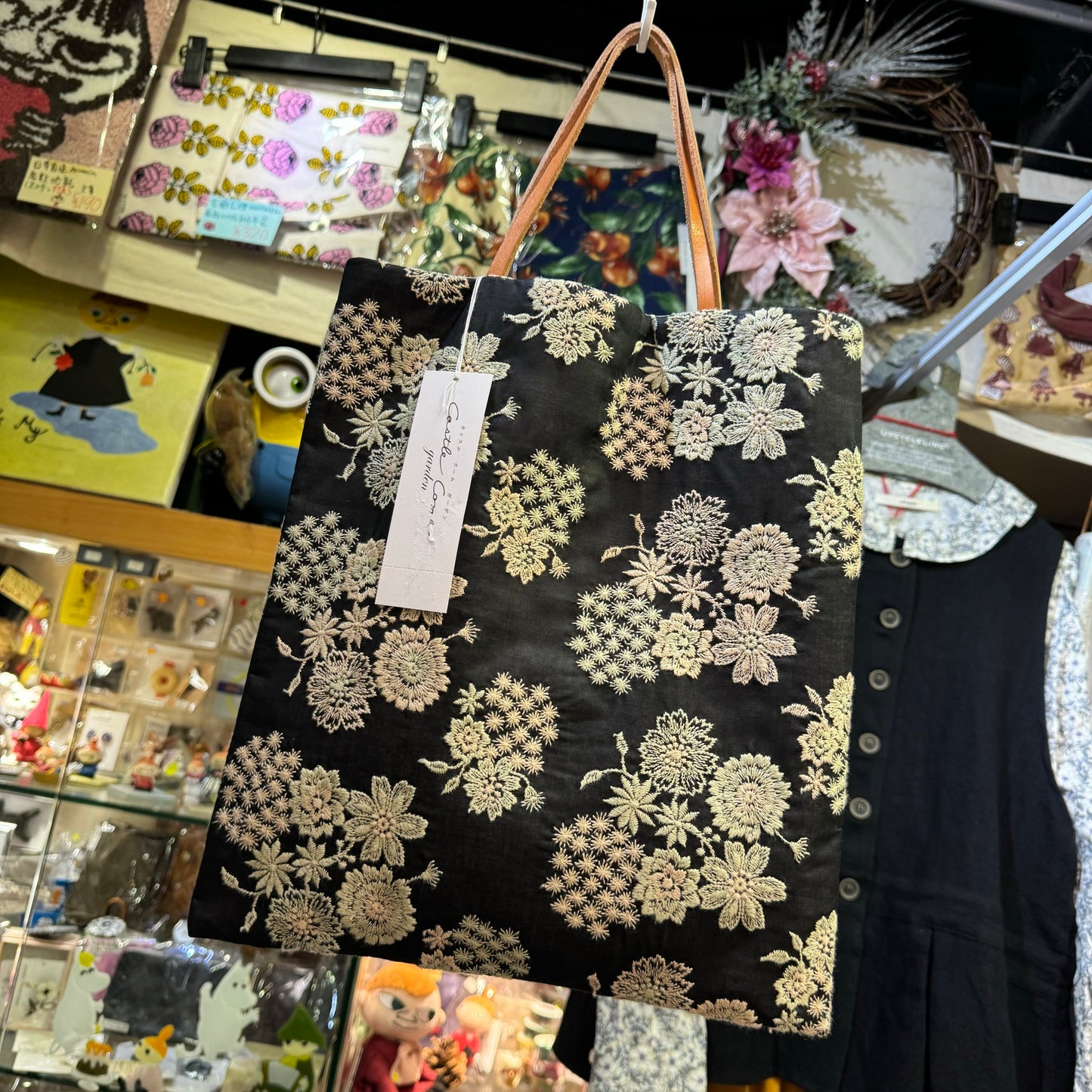 Castle Combe Floral Embroidery Clutch Bag, made in Japan