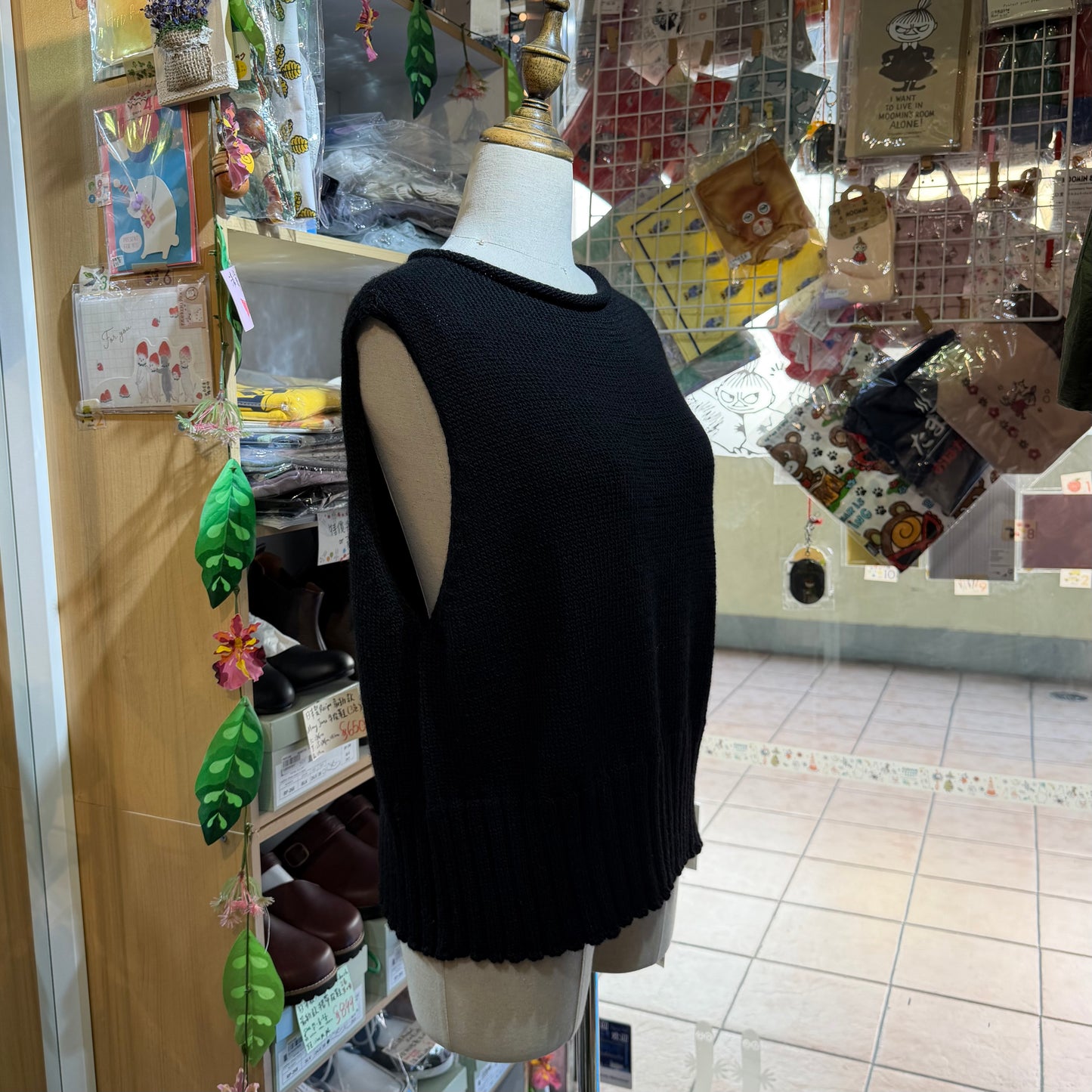 SO Black Wool Vest Top, made in Japan