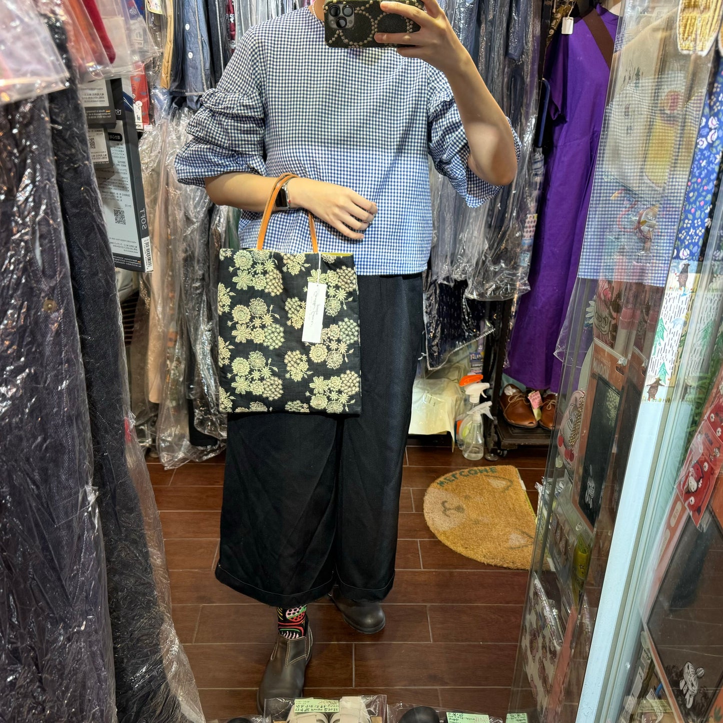 Castle Combe Floral Embroidery Clutch Bag, made in Japan