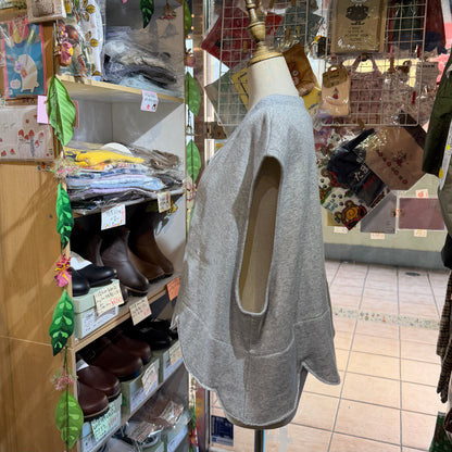 Tumugu Grey Vest Top, made in Japan