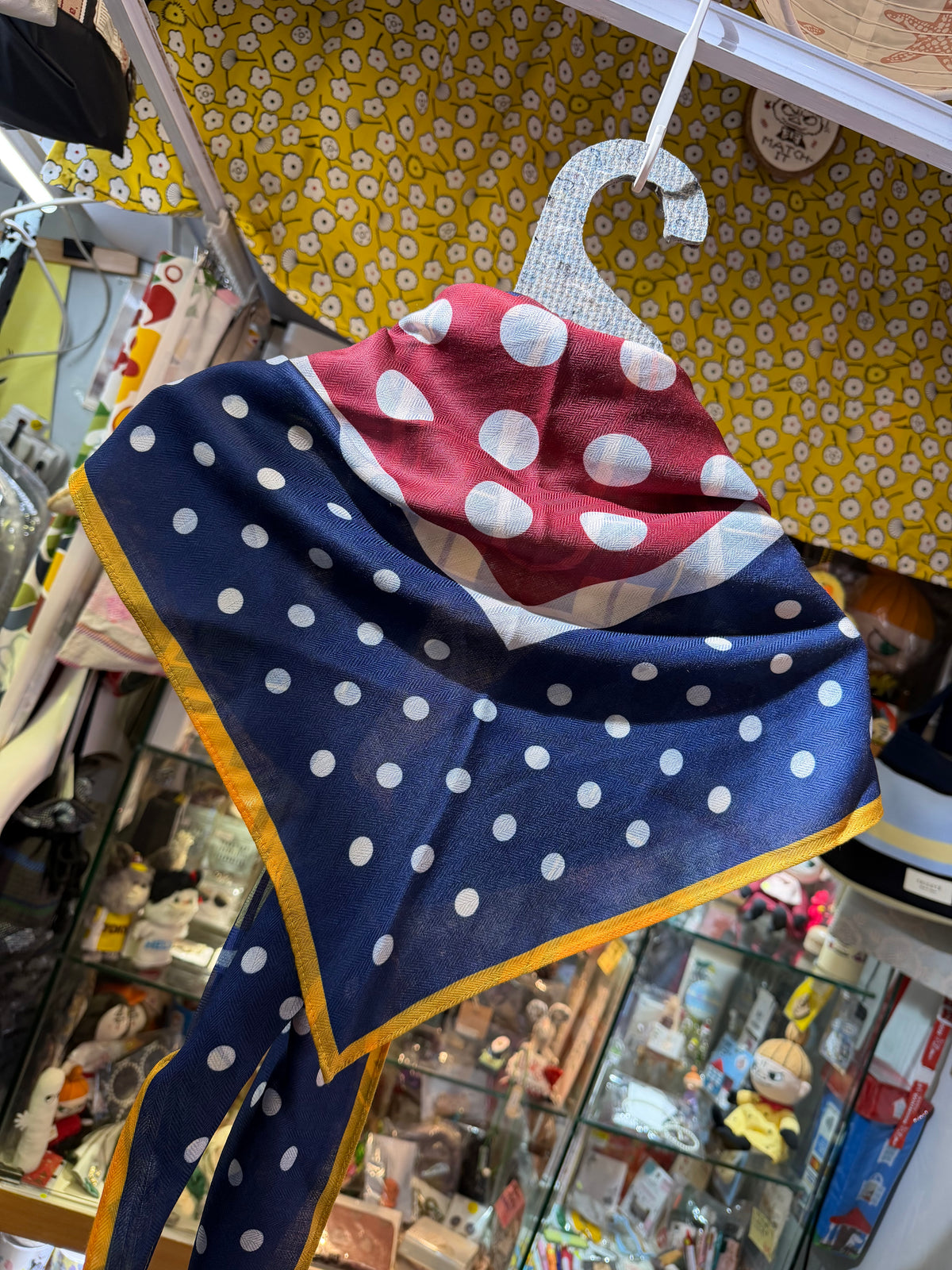 Lune Junelle Reversible Triangle Scarf , Dot Geometric Floral Pattern