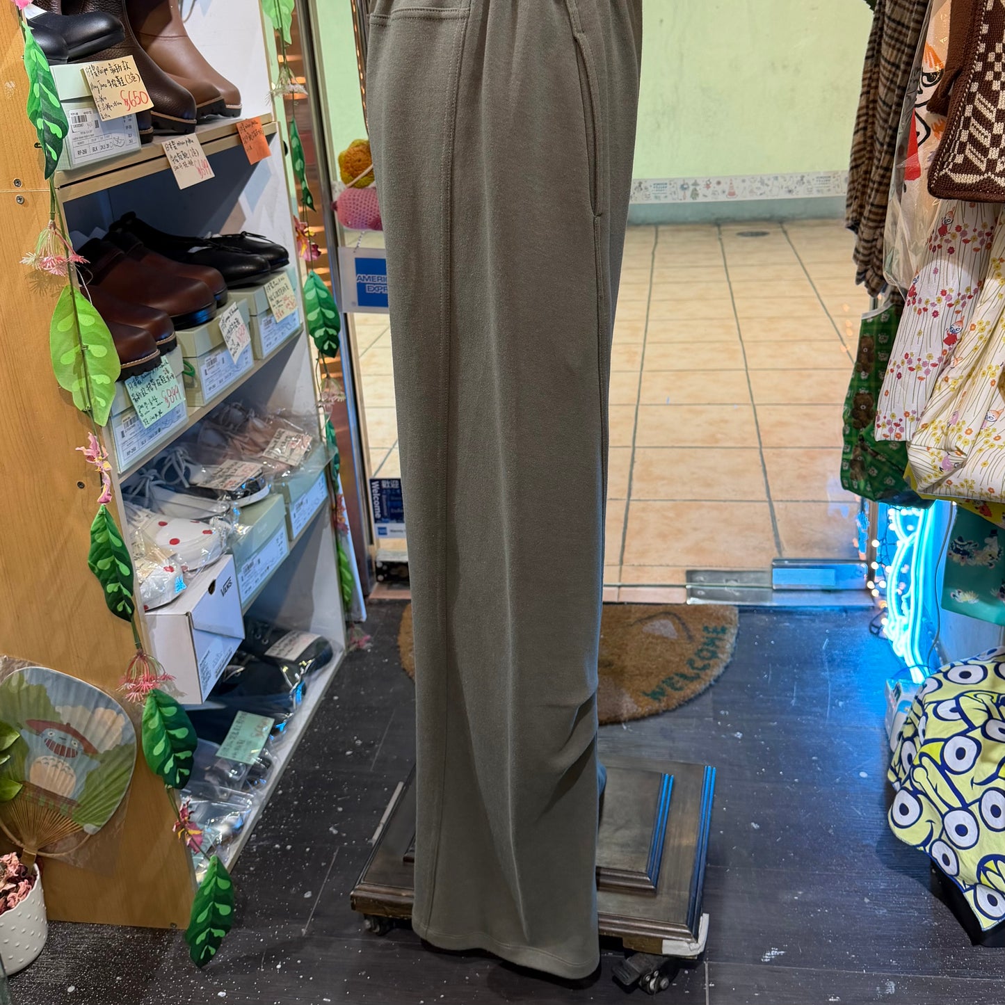 Yenn Military Green Pants, made in Korea