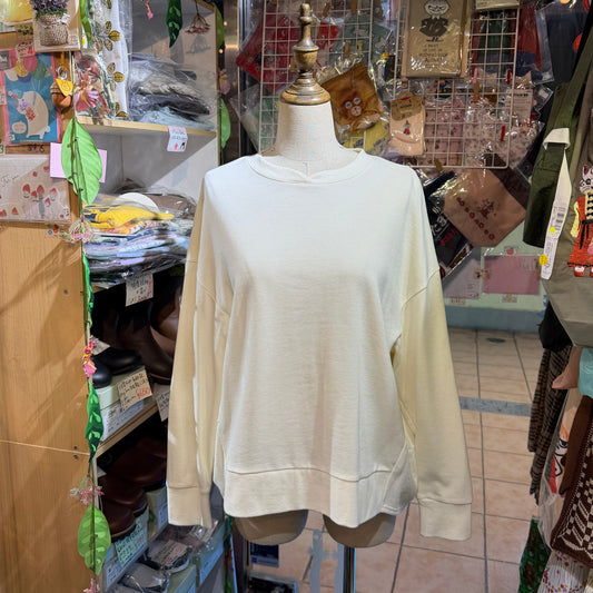 Sale- Yarra White Sweatshirt, made in Japan