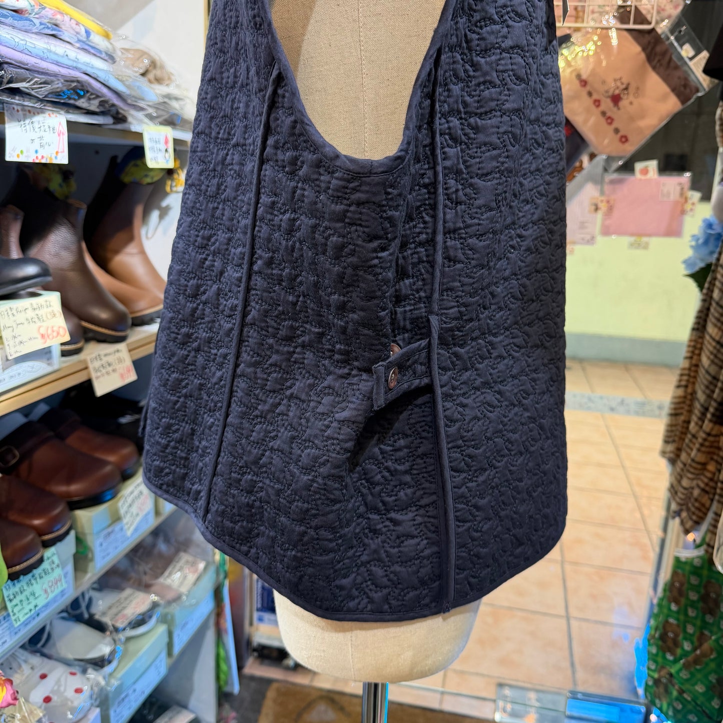 Yarra Black Embroidery Quilted Vest, made in India