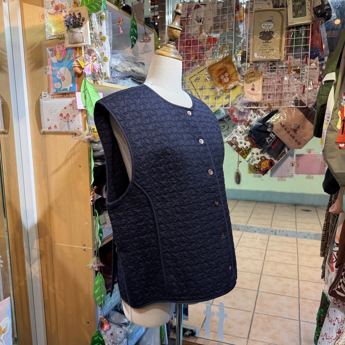 Yarra Black Embroidery Quilted Vest, made in India