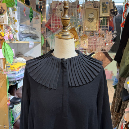 Mizuiro Ind Frill Black Blouse, made in Japan