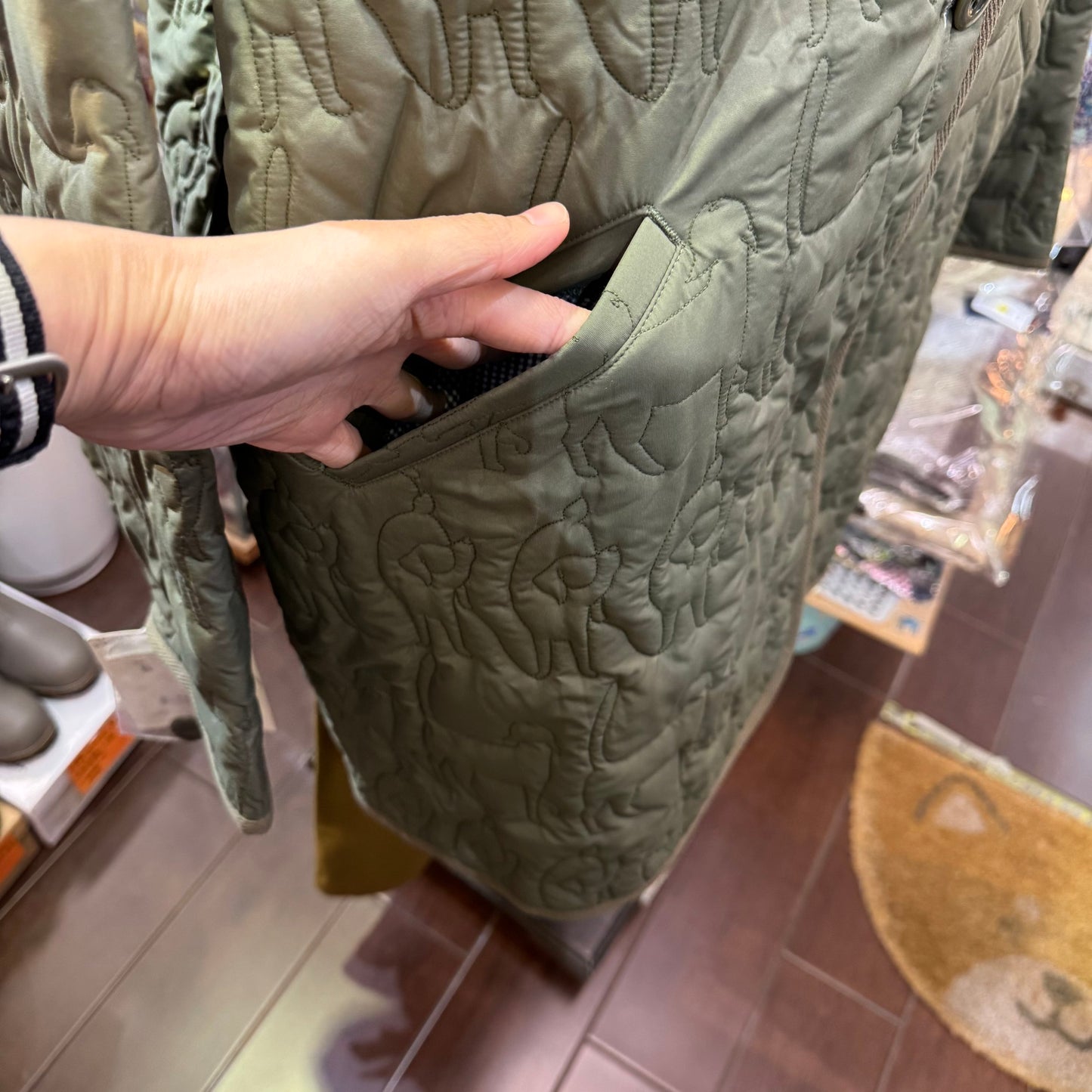 Sale- Haupia Dogs Embroidery Green Coat, made in Japan