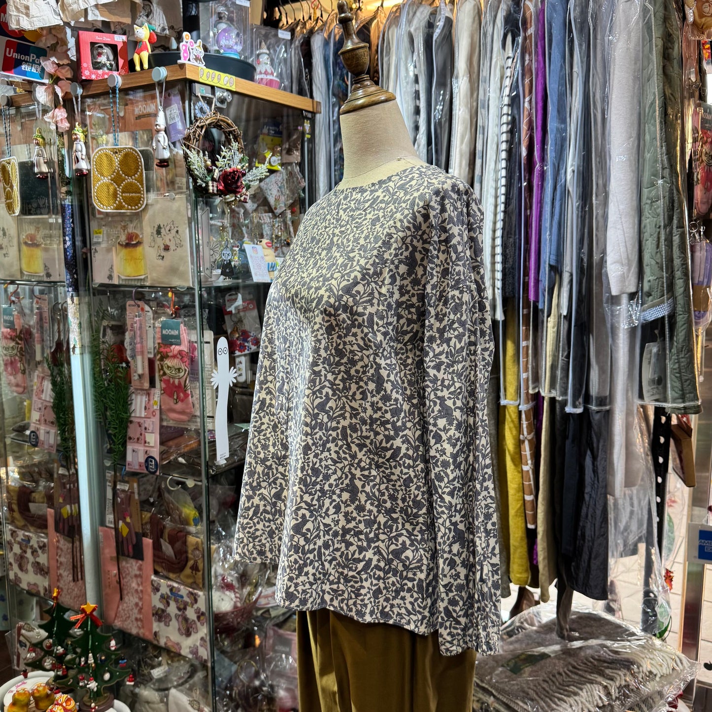Sale- Denicher Floral and Animals Print Top, made in Japan