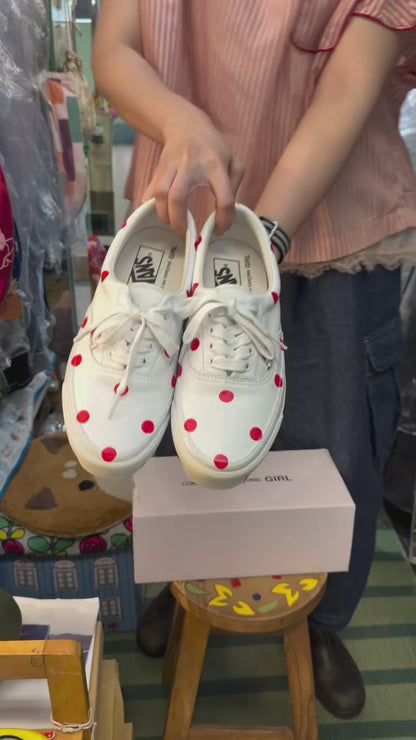 Comme des Garçons Girl X Vans 波点白色皮革运动鞋，尺码 JP24.5cm
